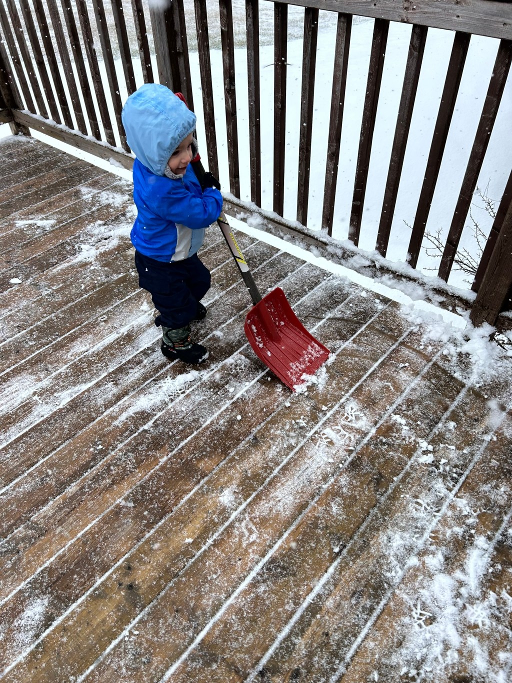 EPIDOE 85. SNOW AND LETTERS.